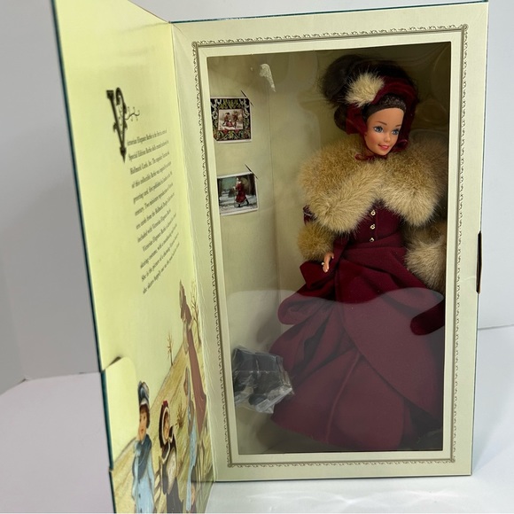 🆕 1994 Mattel Victorian Elegance Barbie Doll